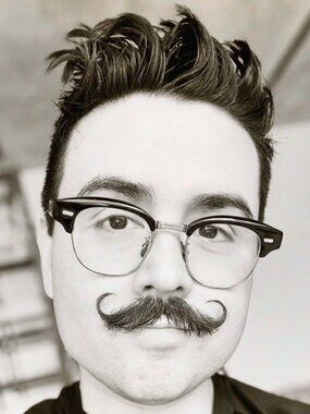 Meet your Posher, Elio
